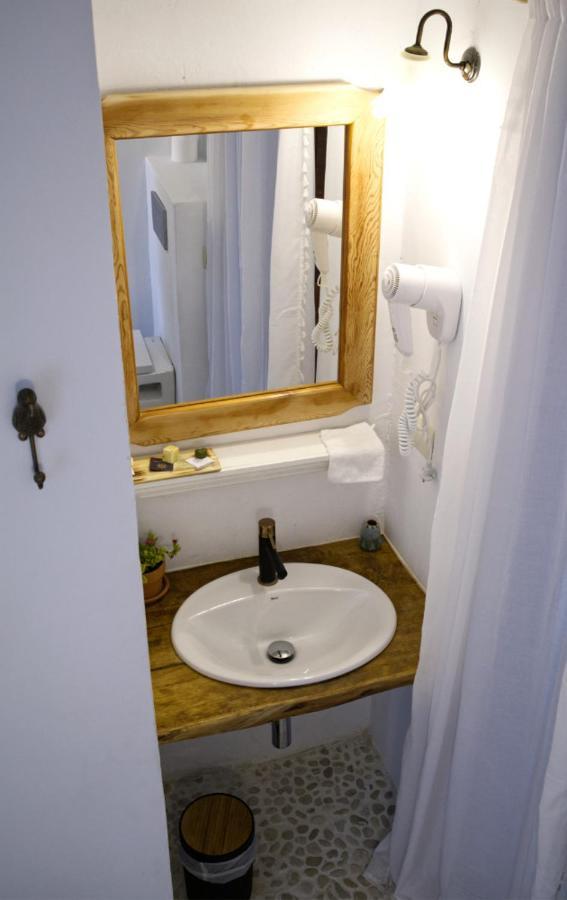 Boutique Hostal La Curandera De Salinas Sant Francesc de s'Estany Exteriör bild