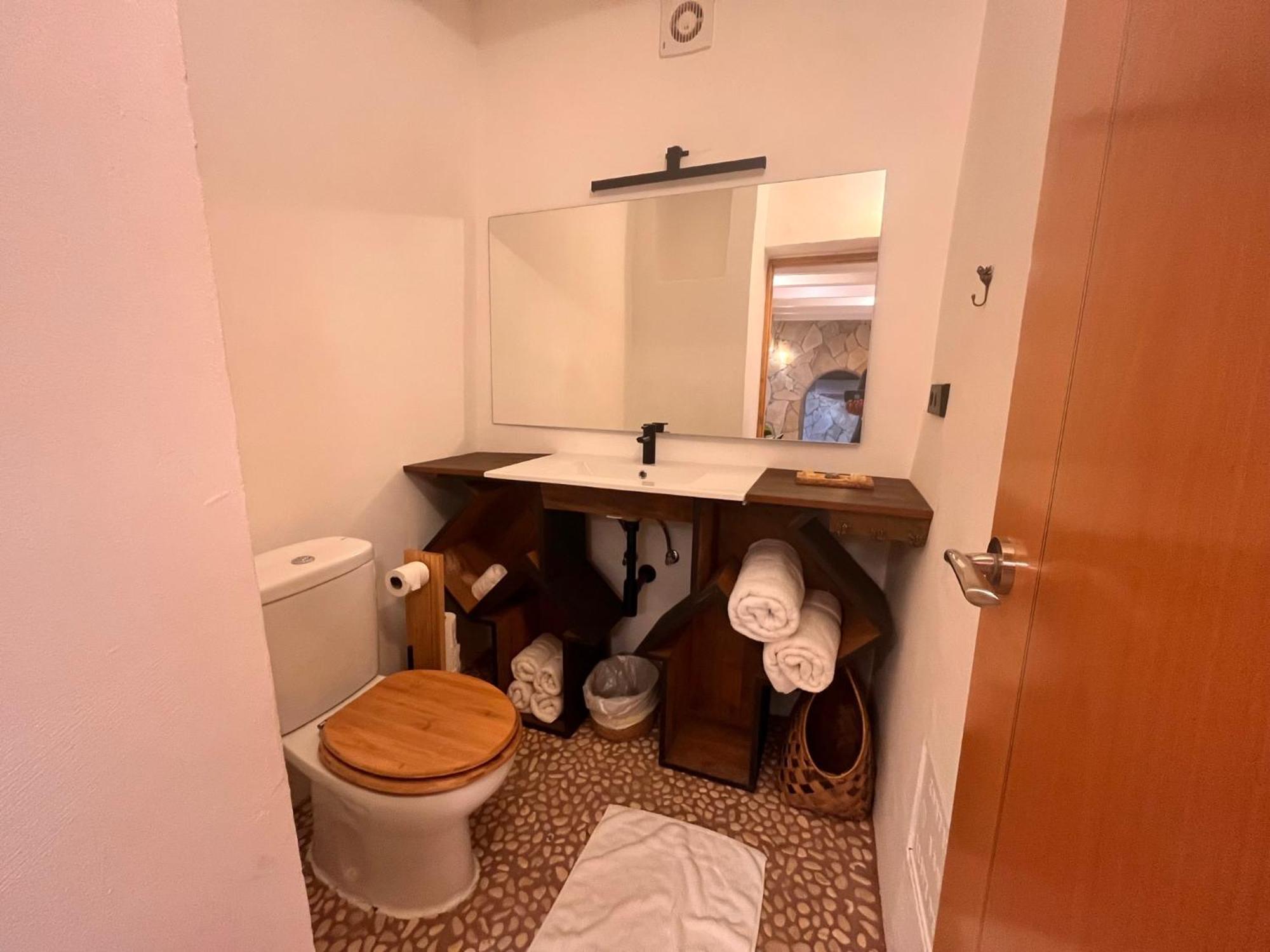 Boutique Hostal La Curandera De Salinas Sant Francesc de s'Estany Exteriör bild