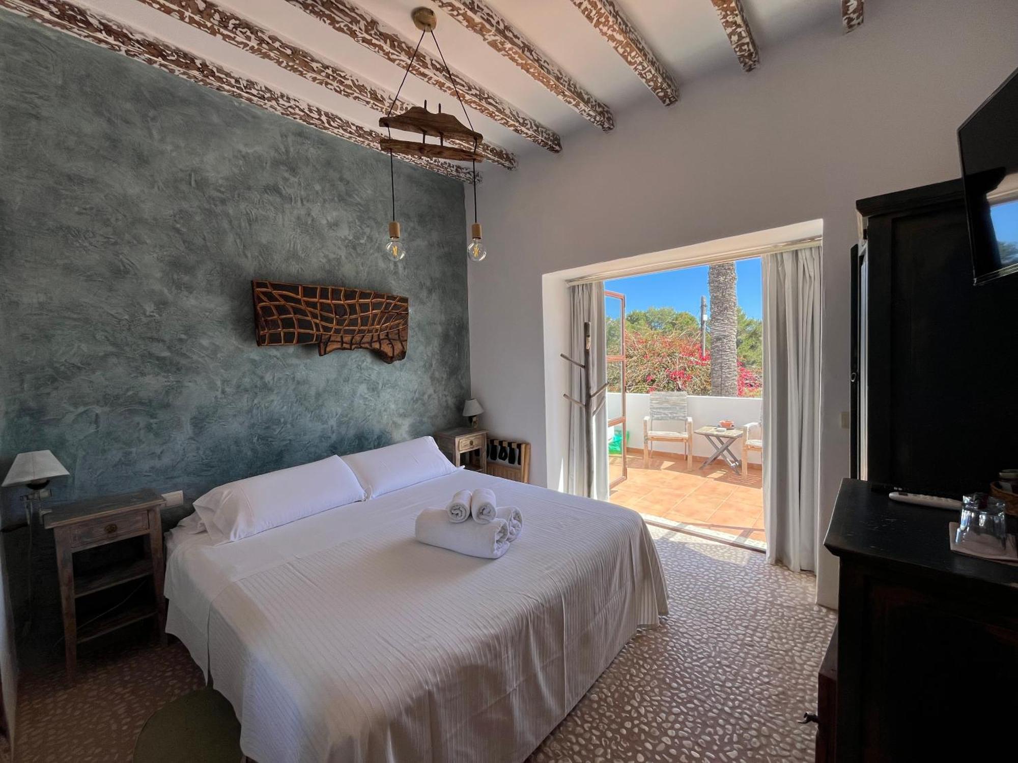 Boutique Hostal La Curandera De Salinas Sant Francesc de s'Estany Exteriör bild